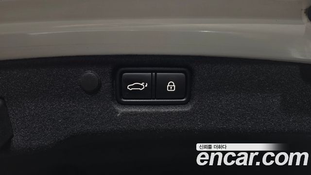 Kia K7 2020 — photo 33
