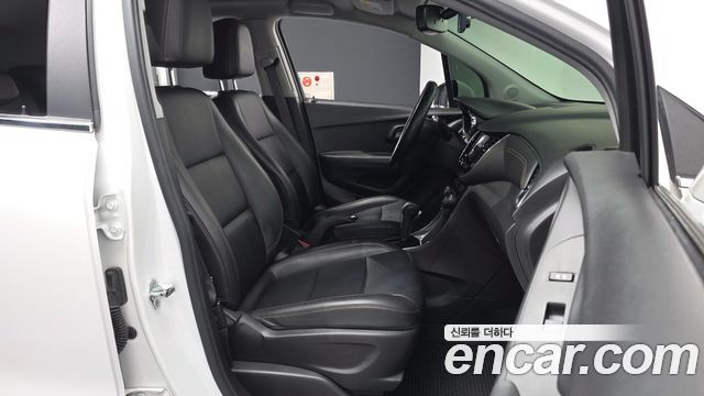 Chevrolet Korea Trax 2017 — photo 17