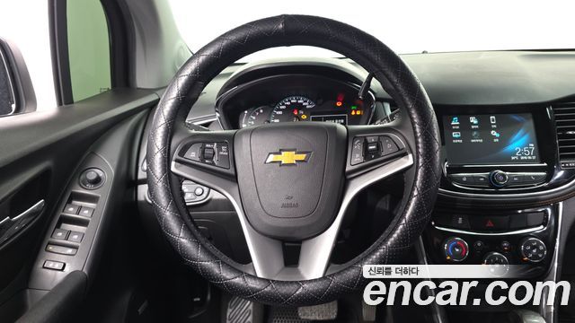 Chevrolet Korea Trax 2017 — photo 19