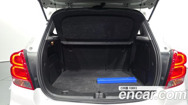 Chevrolet Korea Trax 2017 — photo 26