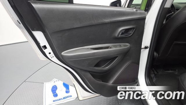 Chevrolet Korea Trax 2017 — photo 15