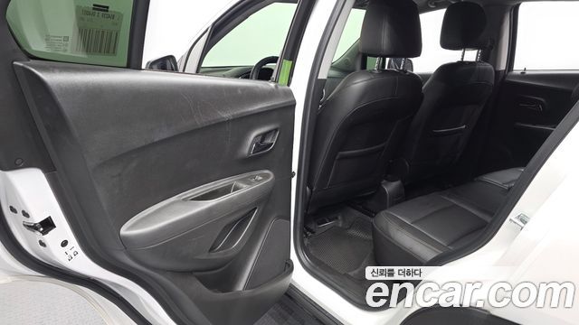 Chevrolet Korea Trax 2017 — photo 16