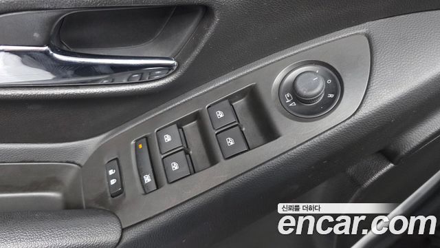 Chevrolet Korea Trax 2017 — photo 29