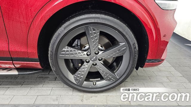 Genesis GV70 2021 — photo 7