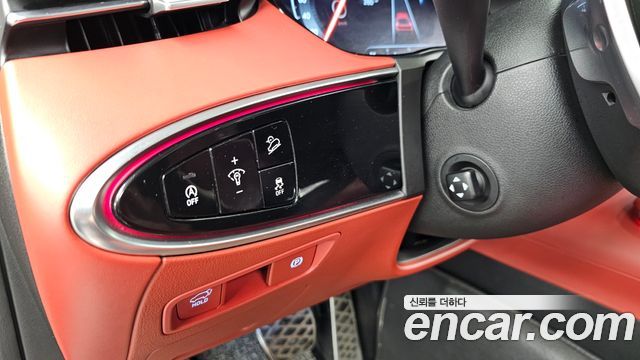 Genesis GV70 2021 — photo 28