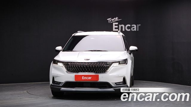 Kia Canival 2021 — photo 3