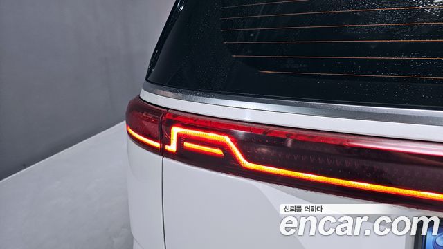 Kia Canival 2021 — photo 9