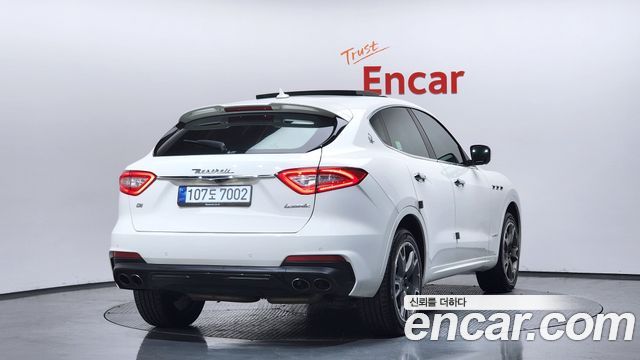 Maserati Levante 2020 — photo 2