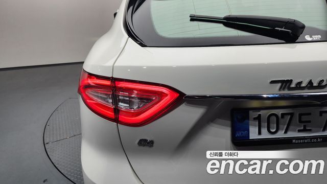 Maserati Levante 2020 — photo 9