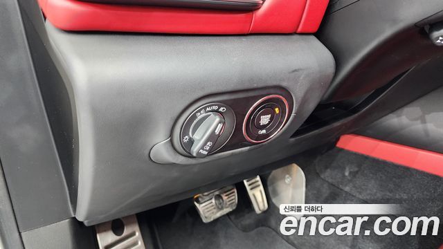 Maserati Levante 2020 — photo 28