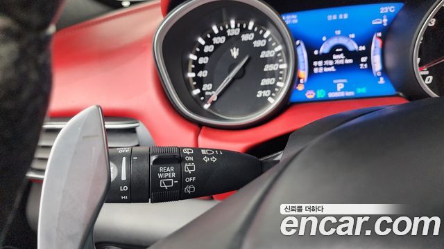 Maserati Levante 2020 — photo 29