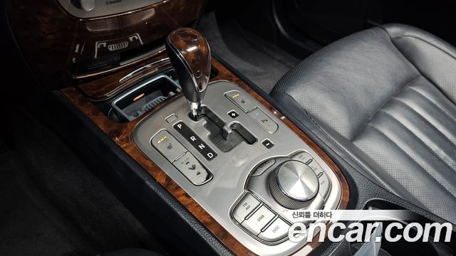 Hyundai Genesis 2008 — photo 9
