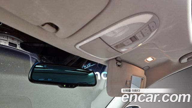 Hyundai Genesis 2008 — photo 20