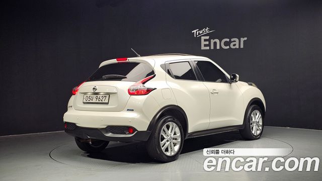 Nissan Juke 2015 — photo 2