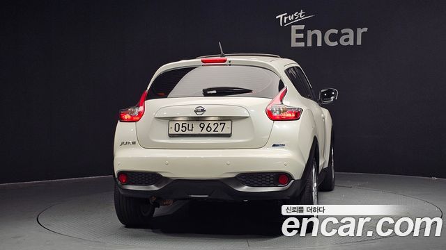 Nissan Juke 2015 — photo 4
