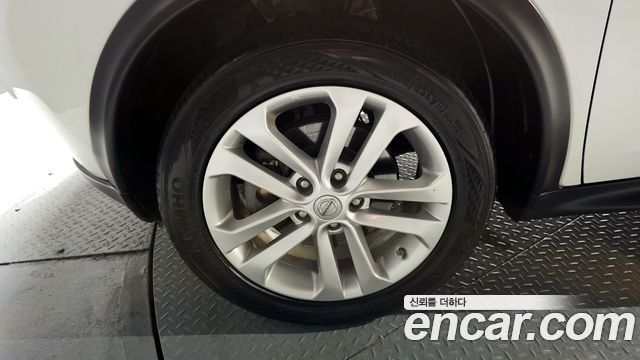 Nissan Juke 2015 — photo 5