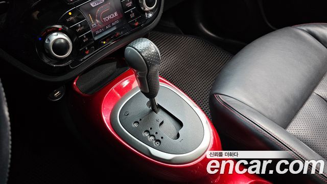 Nissan Juke 2015 — photo 9