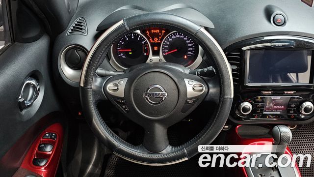 Nissan Juke 2015 — photo 13