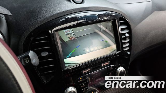 Nissan Juke 2015 — photo 15