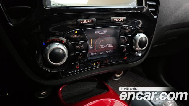Nissan Juke 2015 — photo 16