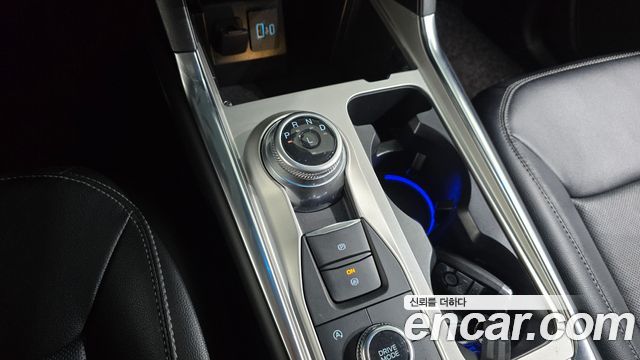 Ford Explorer 2021 — photo 12