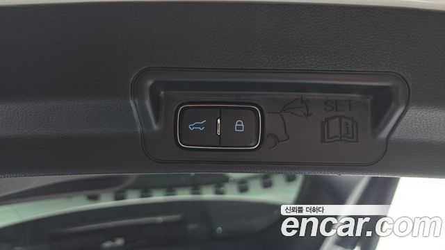 Ford Explorer 2021 — photo 26