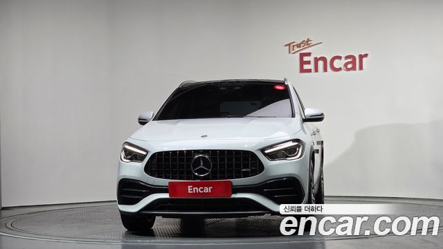 Mercedes-Benz GLA-Class 2022 — photo 3