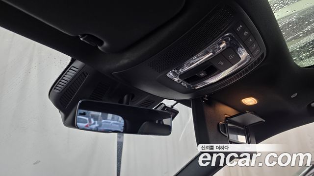 Mercedes-Benz GLA-Class 2022 — photo 28