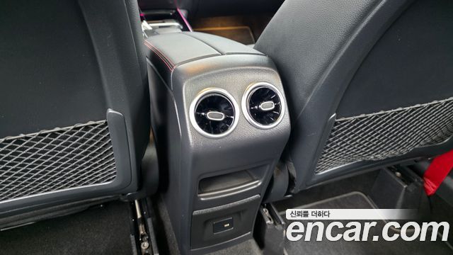 Mercedes-Benz GLA-Class 2022 — photo 31