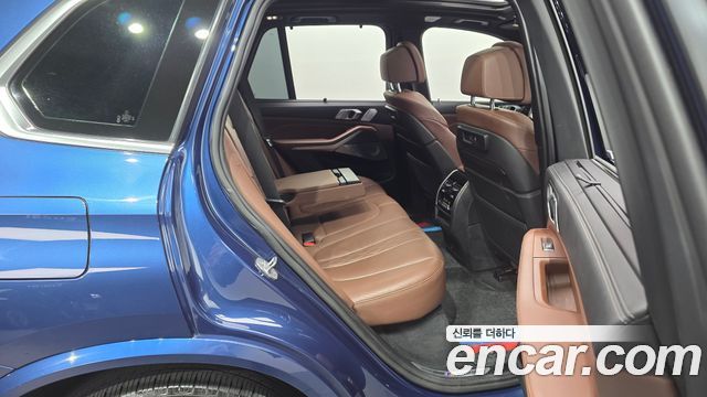 BMW X5 2020 — photo 17