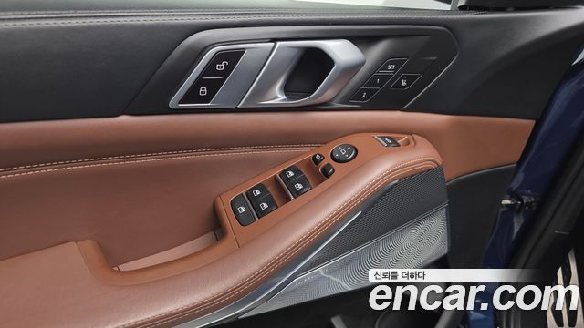 BMW X5 2020 — photo 25