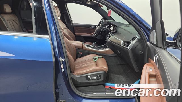 BMW X5 2020 — photo 16