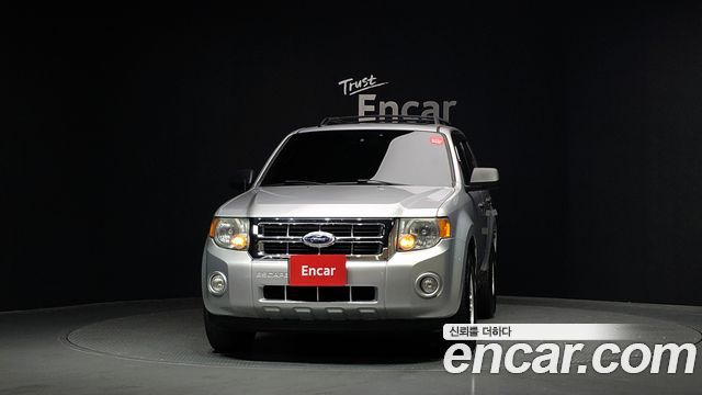 Ford Escape 2011 — photo 3