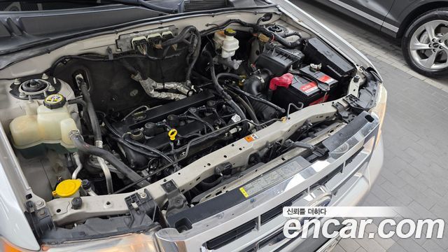 Ford Escape 2011 — photo 6
