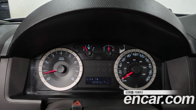 Ford Escape 2011 — photo 8