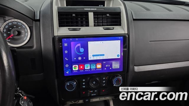 Ford Escape 2011 — photo 13