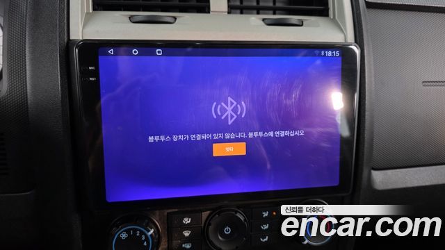 Ford Escape 2011 — photo 15