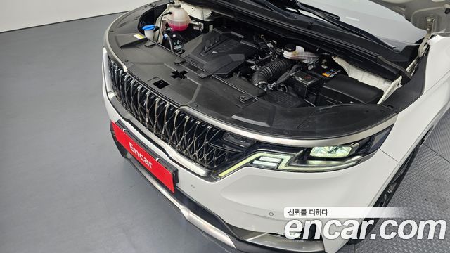 Kia Canival 2023 — photo 6