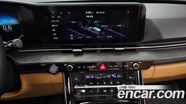 Kia Canival 2023 — photo 20