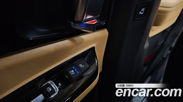 Kia Canival 2023 — photo 23