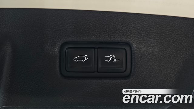 Kia Canival 2023 — photo 26