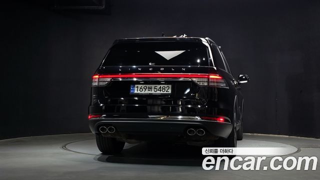 Lincoln Aviator 2022 — photo 4