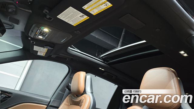 Lincoln Aviator 2022 — photo 27