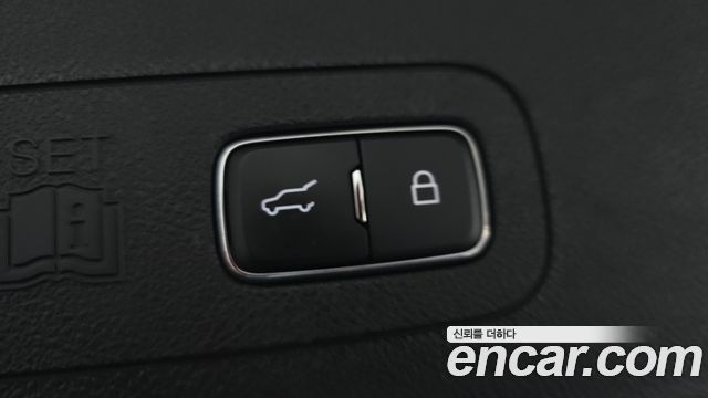 Lincoln Aviator 2022 — photo 30
