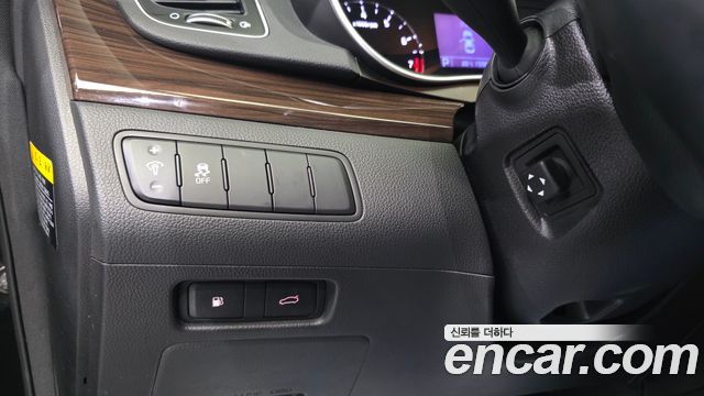 Kia K7 2016 — photo 14