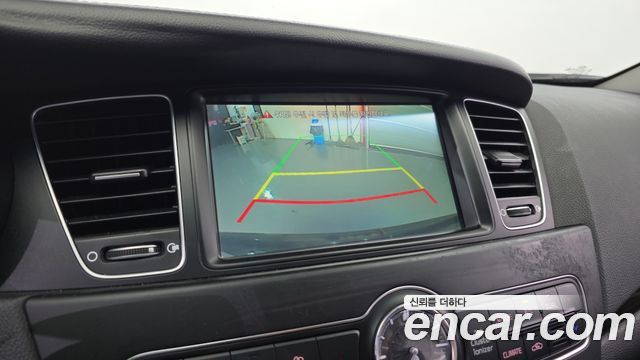 Kia K7 2016 — photo 17