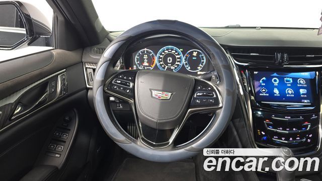Cadillac CTS 2015 — photo 12