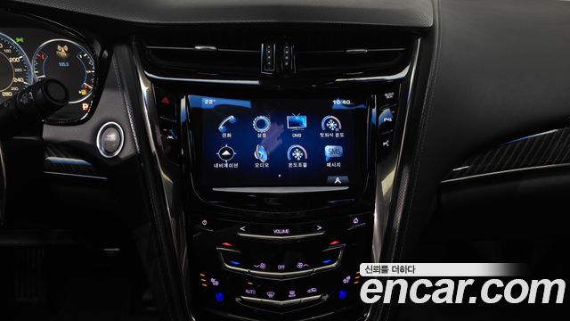Cadillac CTS 2015 — photo 19