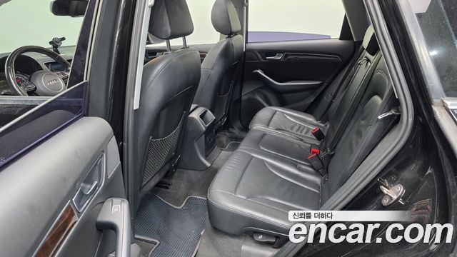 Audi Q5 2016 — photo 12