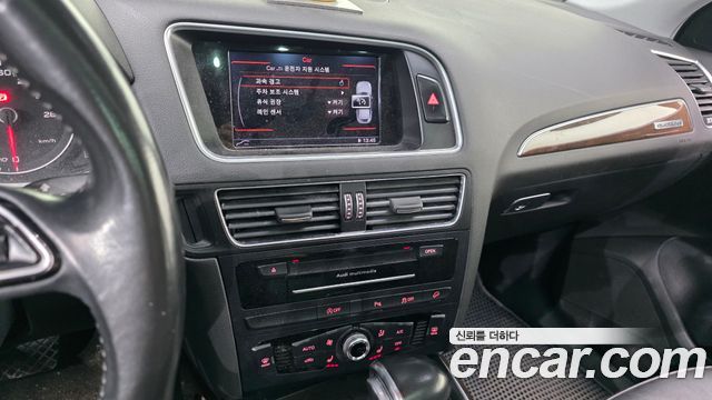 Audi Q5 2016 — photo 14